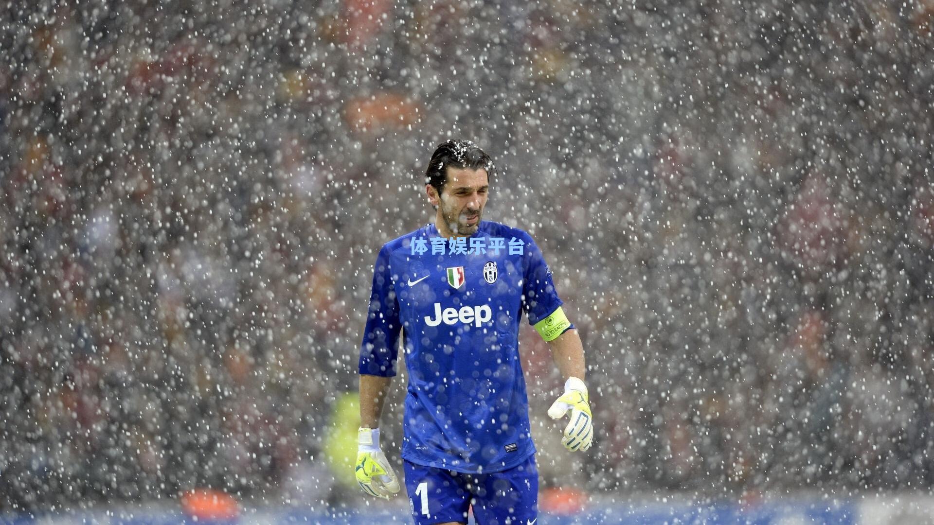 德转更新中前卫身价榜，佩德里1.4亿欧元领跑全球，赖斯与巴尔韦德并列次席